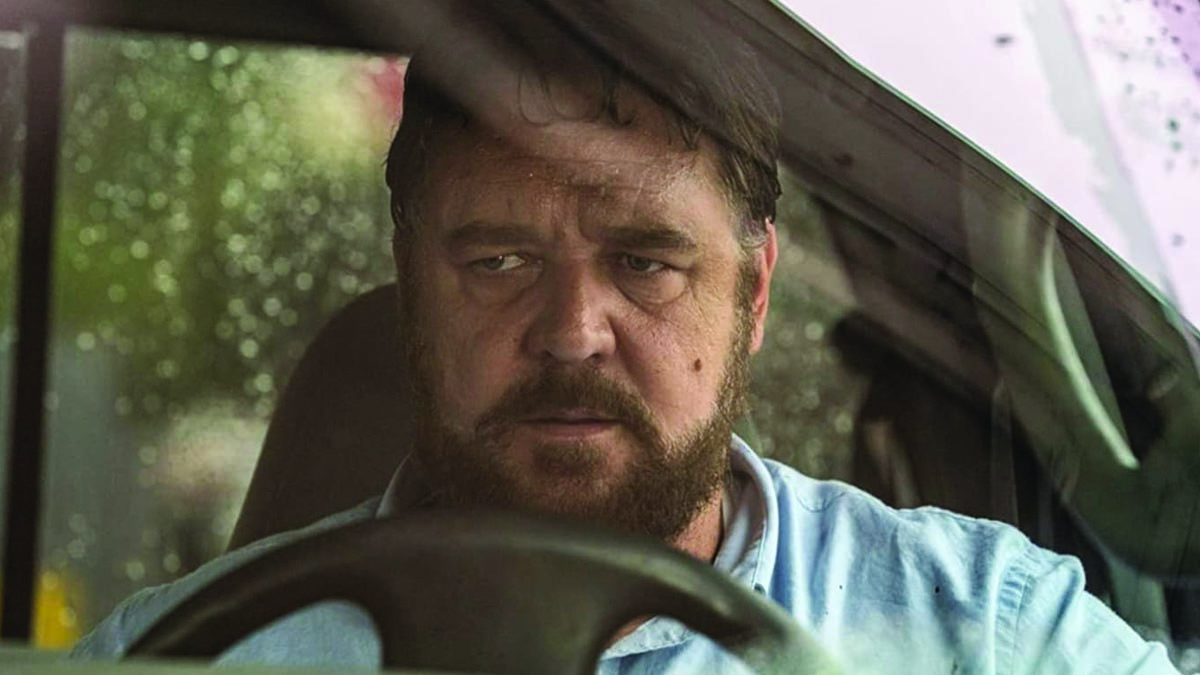 Russell Crowe goes UNHINGED in creepy promo for new movie