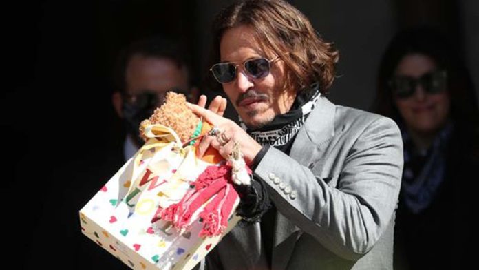 Johnny Depp trends on Twitter on his birthday | POPTOPIC