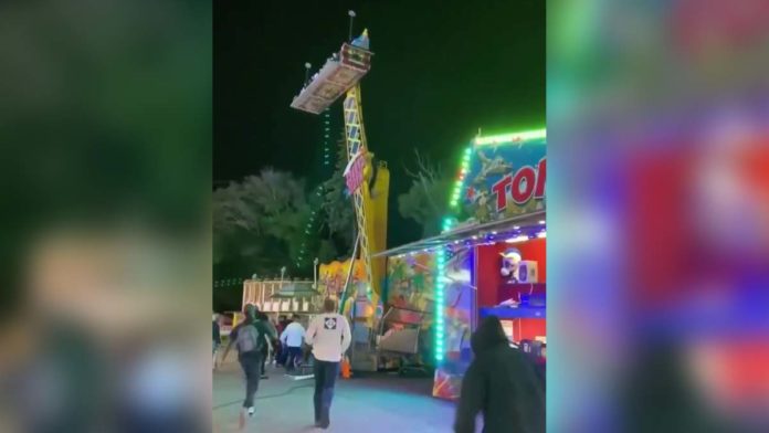 People saved from malfunctioning 'Magic Carpet' Michigan Festival ride