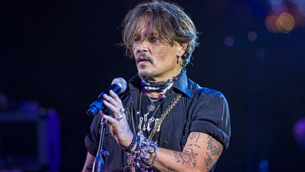 Johnny Depp USD$301 million Disney deal revealed?!