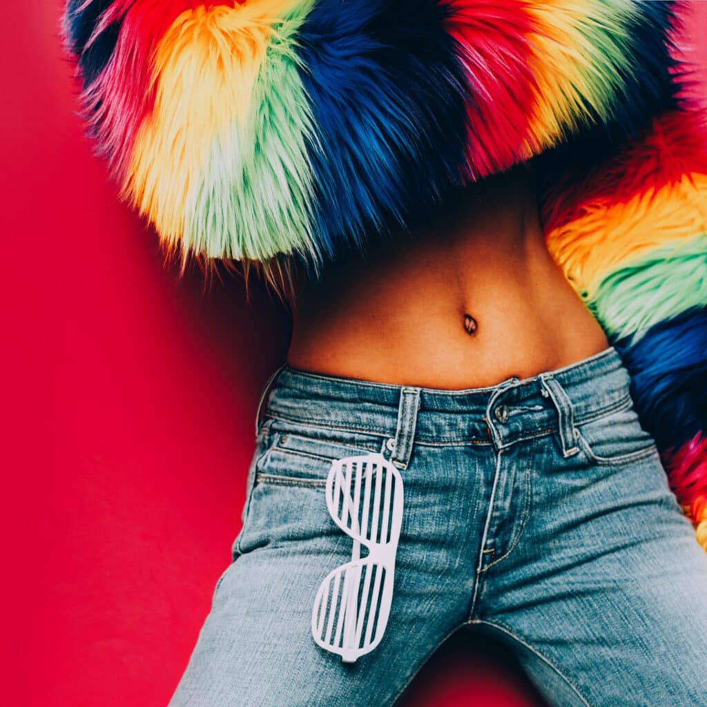 Model Country Disco style fashion accessories. Classic denim and